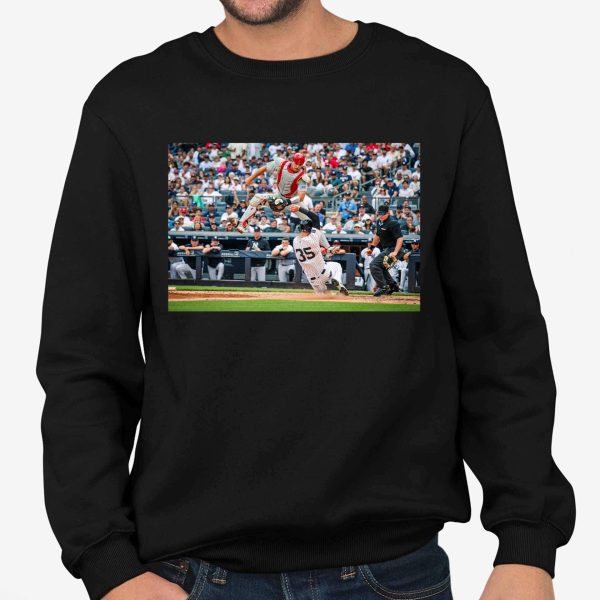 JT Realmuto With a Remarkable Play Shirt