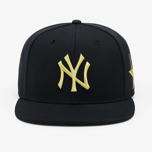 New York Yankees x Hamilton Cap Night Giveaway 2025