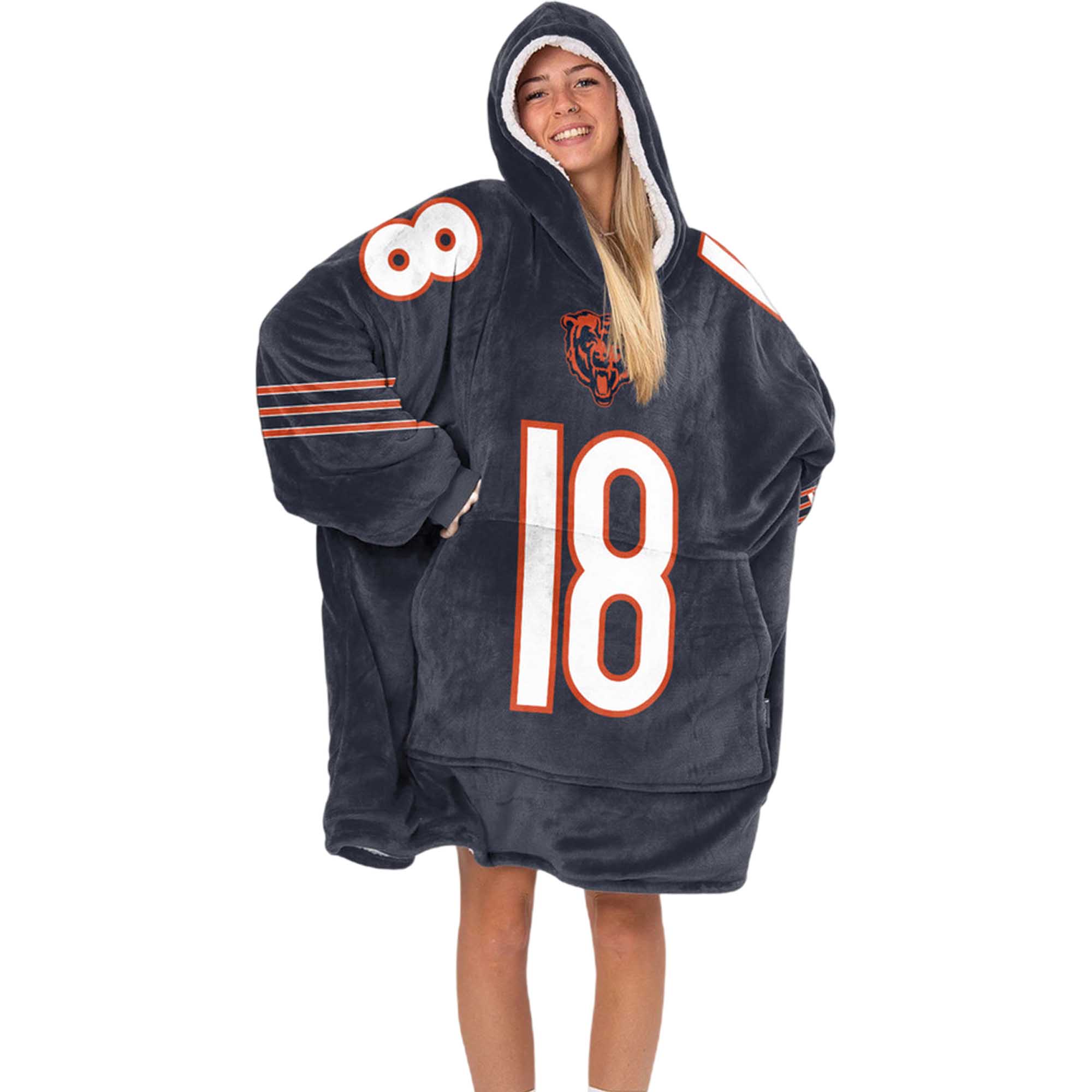 Caleb Williams 18 Bears Football Unisex Blanket Hoodie 2 Caleb Williams 18 Bears Football Unisex Blanket Hoodie (2)