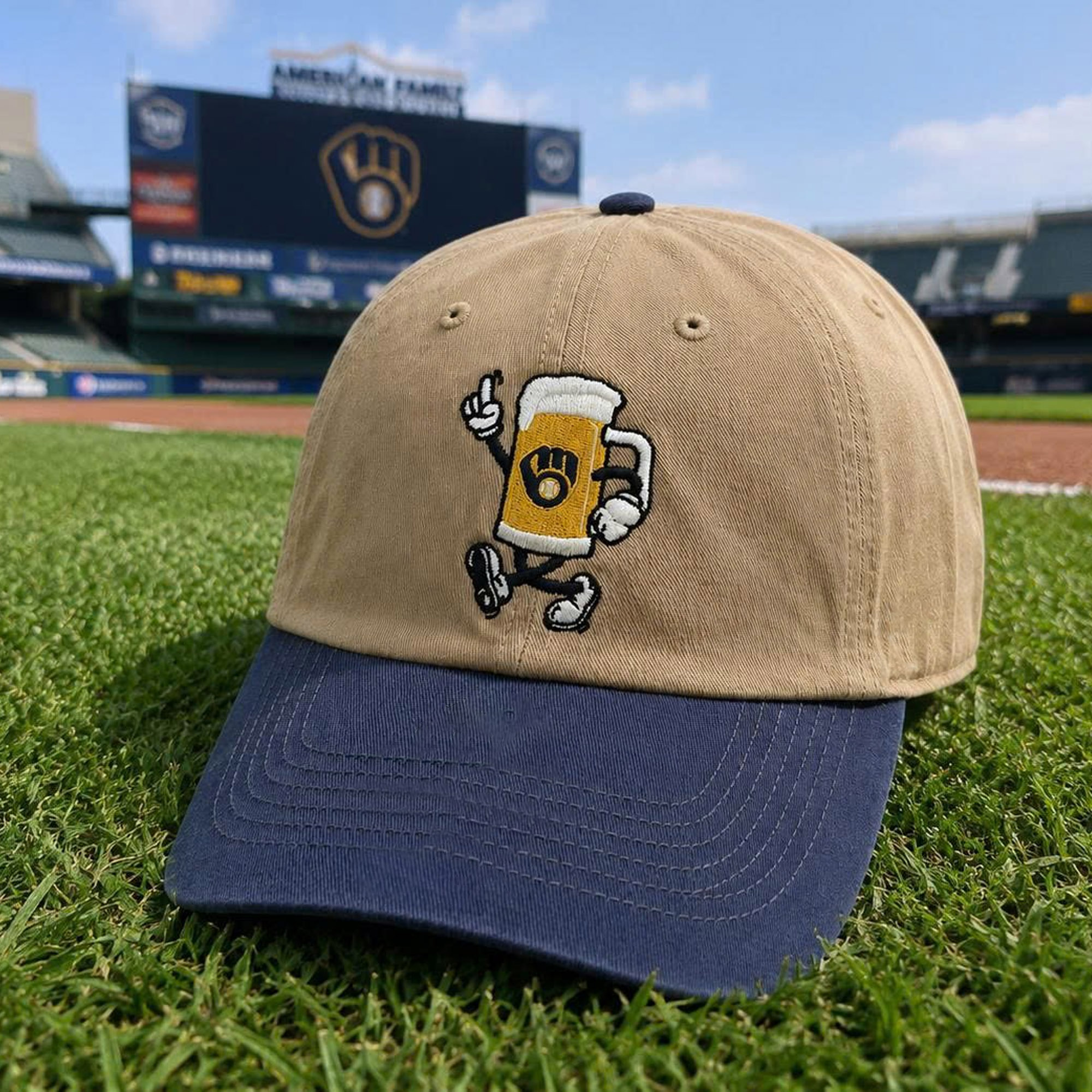 Milwaukee Brewers Drink Beer Cartoon 2026 Hat 2 Milwaukee Brewers Drink Beer Cartoon 2026 Hat (2)