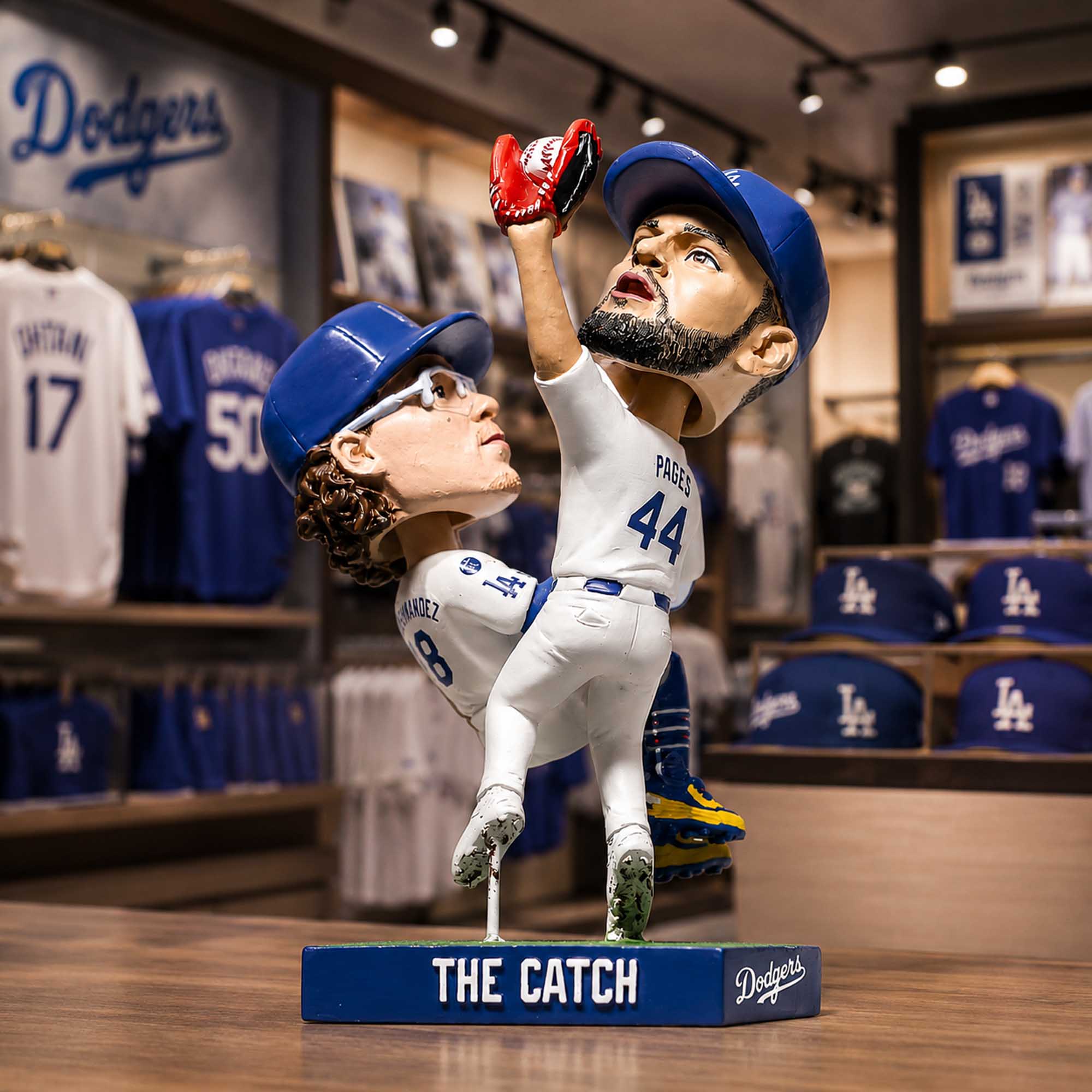 Dodgers 2026 The Catch Andy Pages and Kiké Hernández Bobblehead