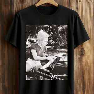 Sam Elliott Lady Gaga Shirt (1)